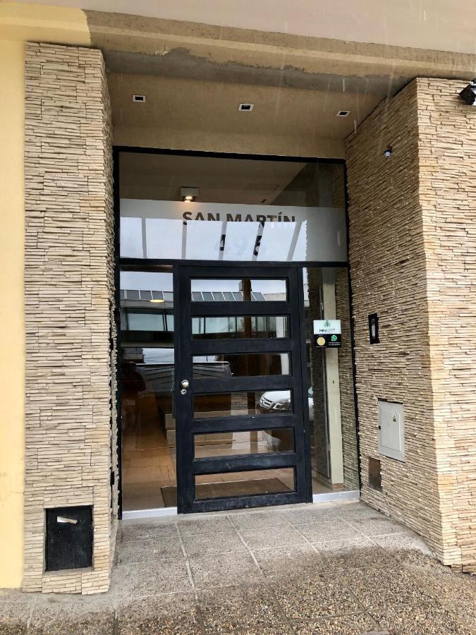 Departamento Céntrico Quila Quina - Céntrico y amplio Appartamento San Carlos de Bariloche Esterno foto