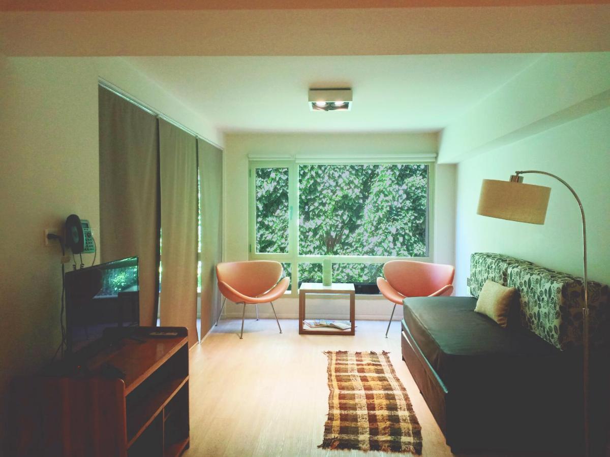 Departamento Céntrico Quila Quina - Céntrico y amplio Appartamento San Carlos de Bariloche Esterno foto